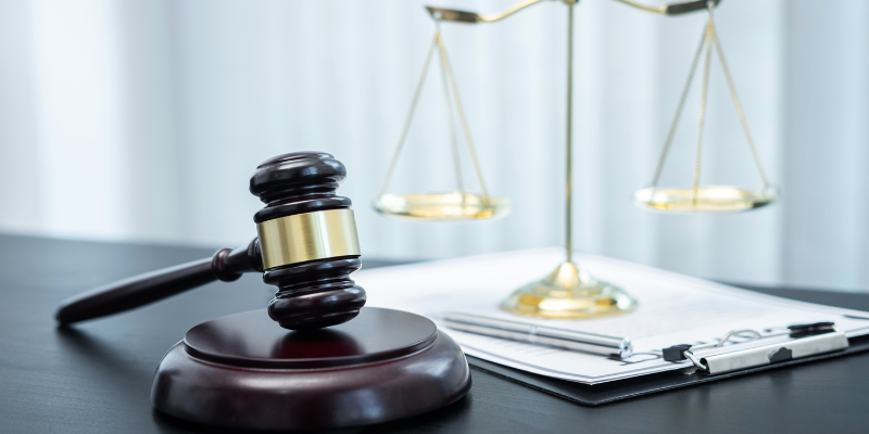 Listing a home with a pending legal dispute in [market_city]