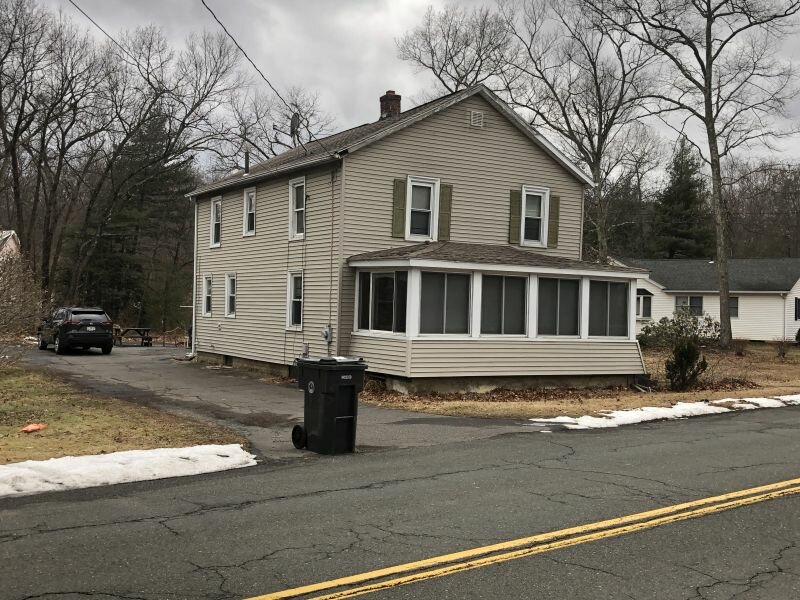 We Buy Houses in Westfield MA