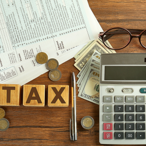 Who Pays Taxes When Selling a House Michigan