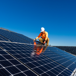 Selling house with solar panels Michigan