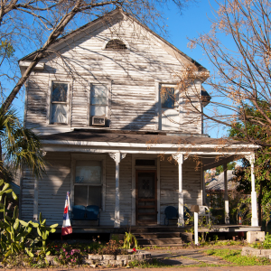 How to Sell an Old House Successfully in Michigan