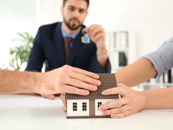 How to Sell Your Home Fast & Fairly During a Divorce