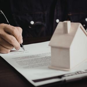 Must you have a deed to sell a house In 