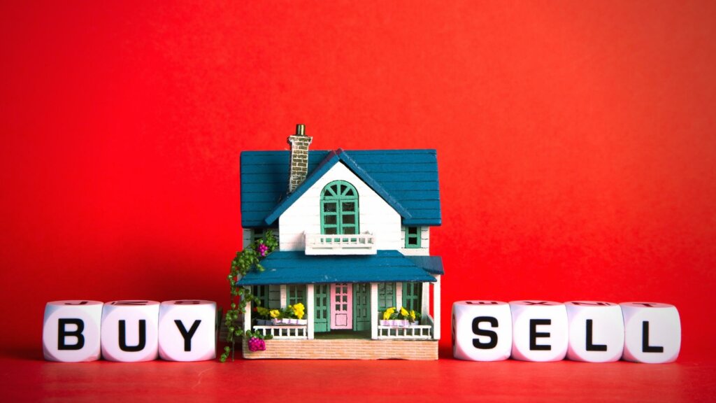 Should You Sell Your Home in 2022 or Wait? Should You Sell Your Home in 2022 or Wait?