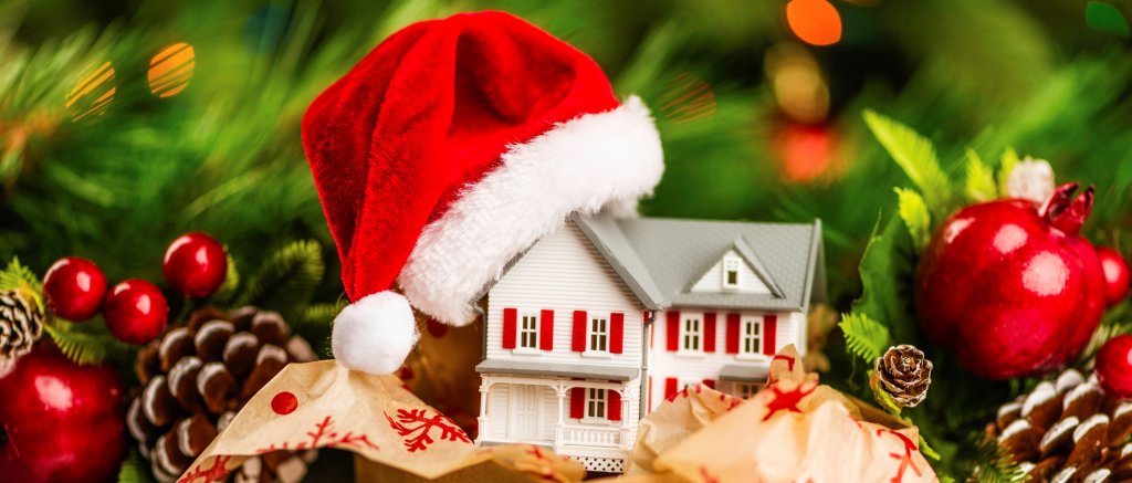 How To Sell Your House in DC During the Holidays – A Guide for Sellers