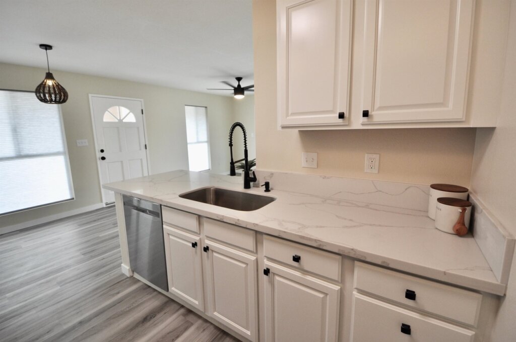 Newly renovated kitchen in a Maui condo