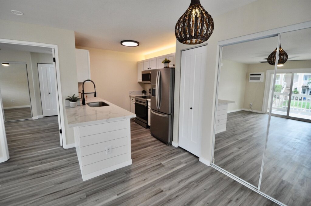The kitchen of a Wailuku, Hawaii condo after renovating