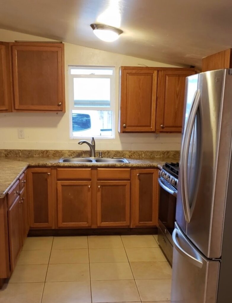 House in Haiku Hawaiii that is clean and ready to list for sale 