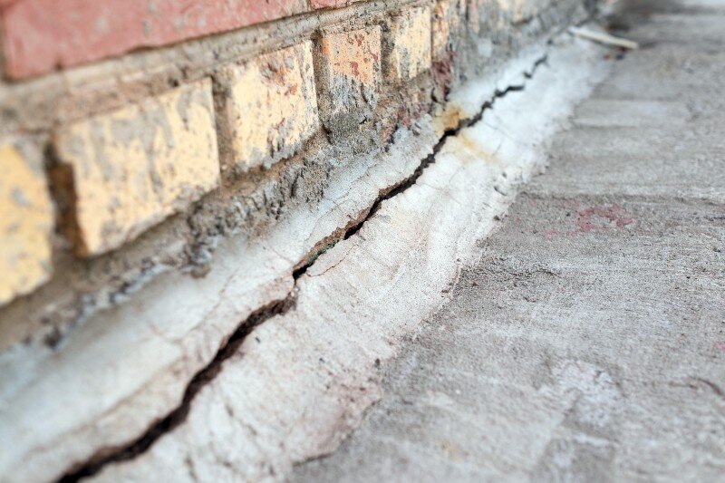 Cracks on the foundations of a house.
