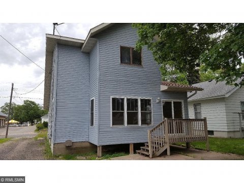 back of house 243 6th Avenue N waite park