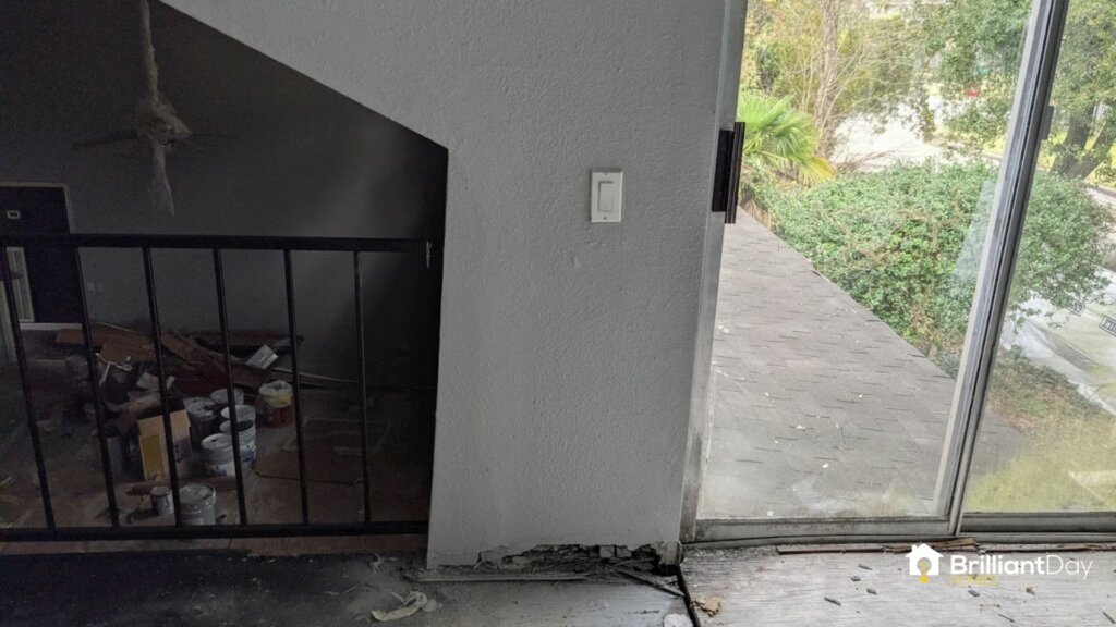 wall that is leaning to the side due to foundation damage