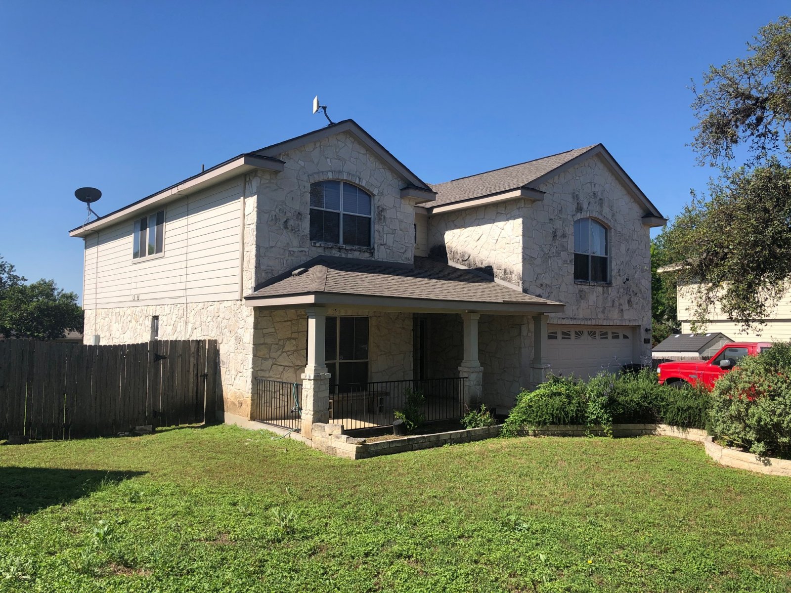 10406 Mustang Walk - Wholesale Deal in San Antonio, TX