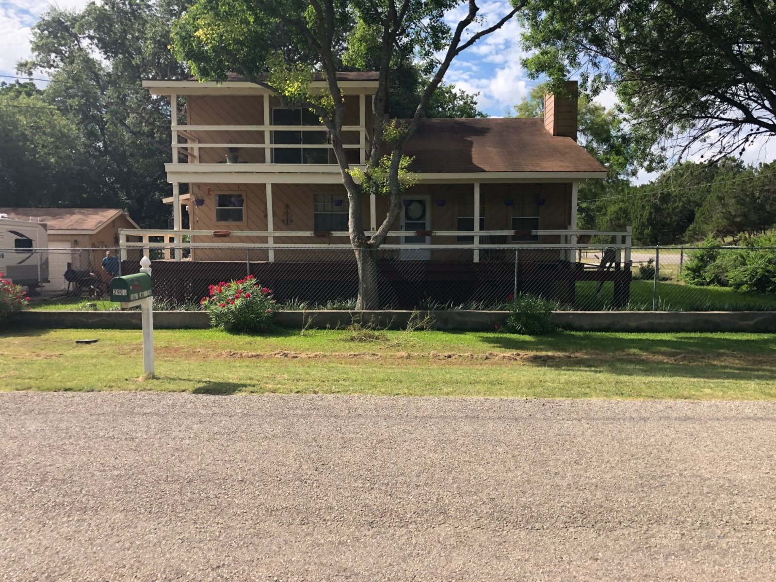 2961 Lakeview Dr | HOT Wholesale Deal
