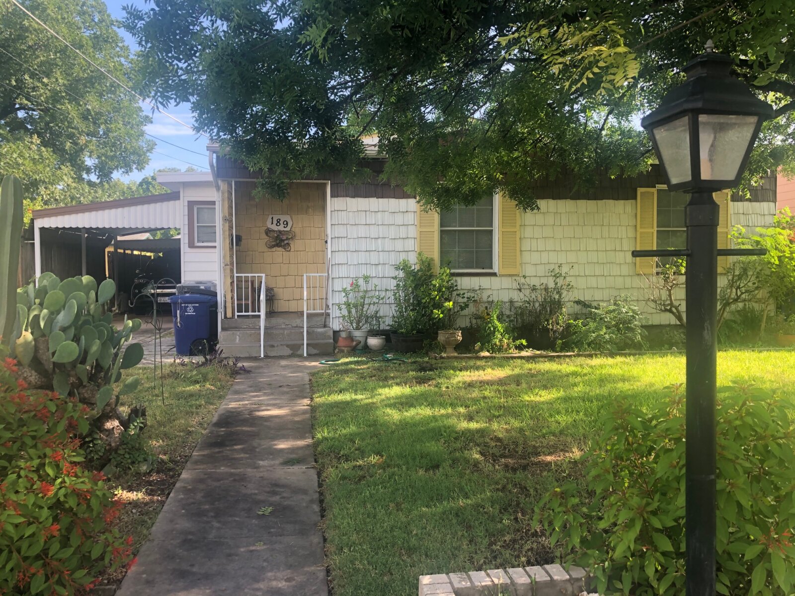 189 W Dickson Ave | HOT Wholesale Deal