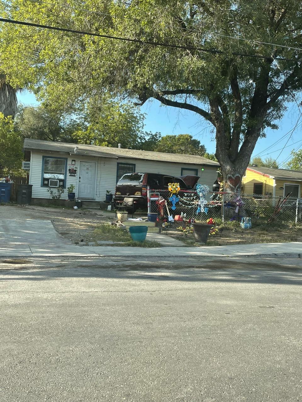 527 W Vestal Pl | HOT Wholesale Deal in San Antonio, TX