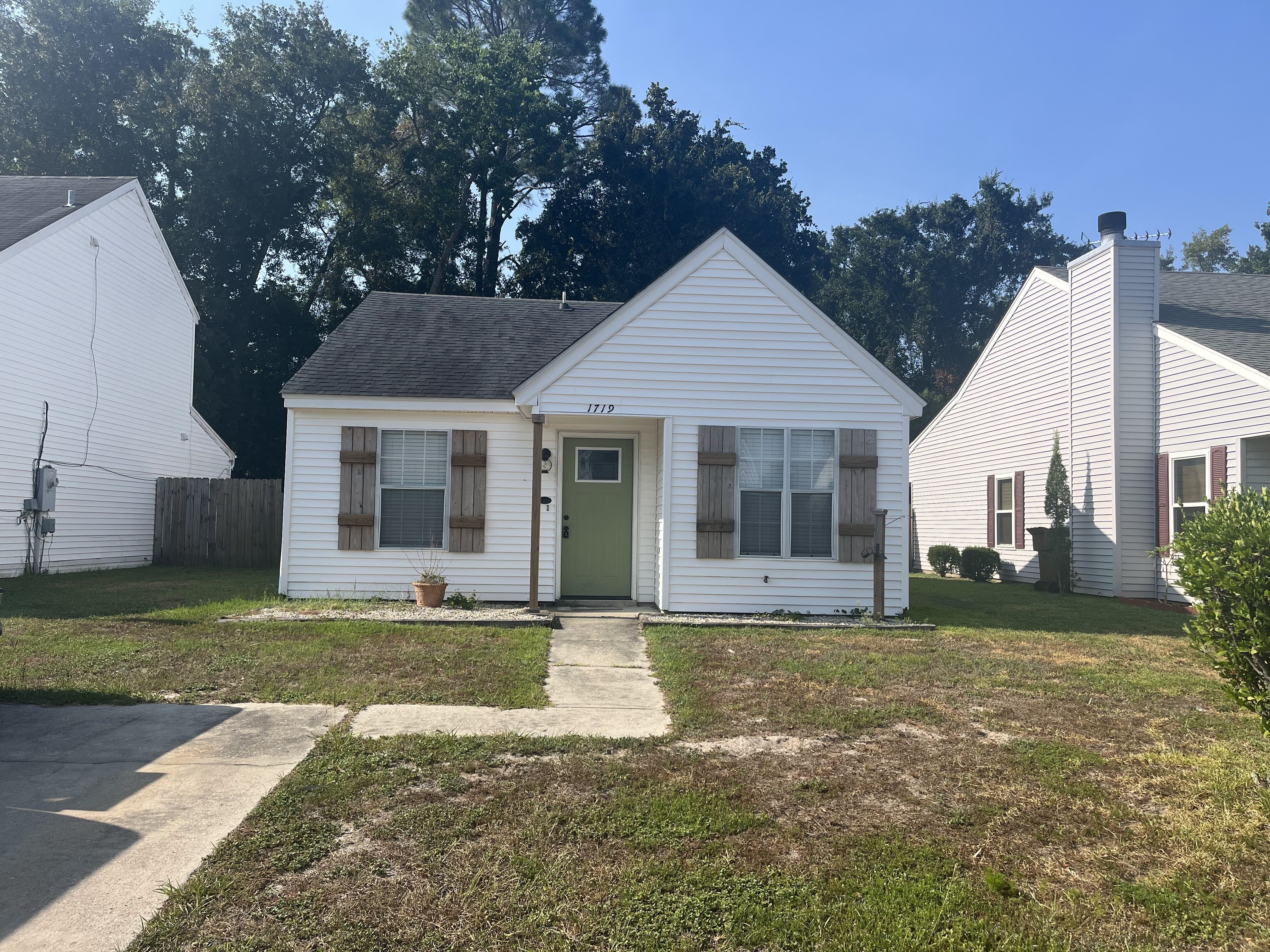 sell abandoned house