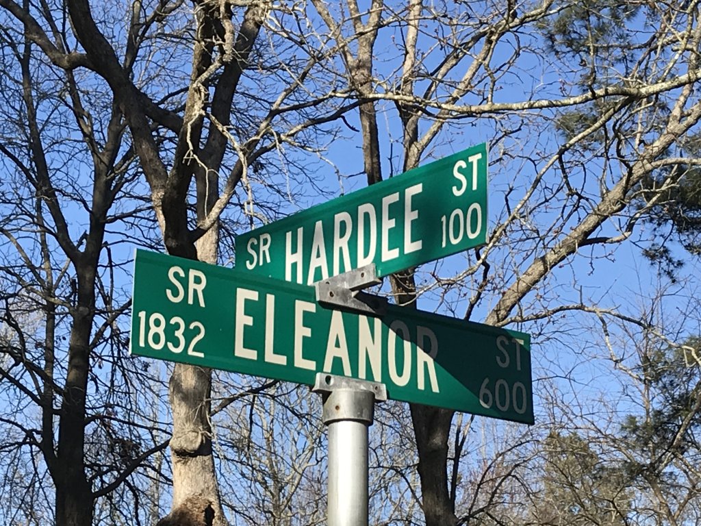 Sell your house on Eleanor st in cherry oaks greenville nc