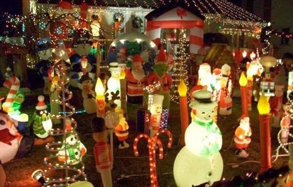 putting out all of your decorations will not help you sell your house quickly in greenville nc