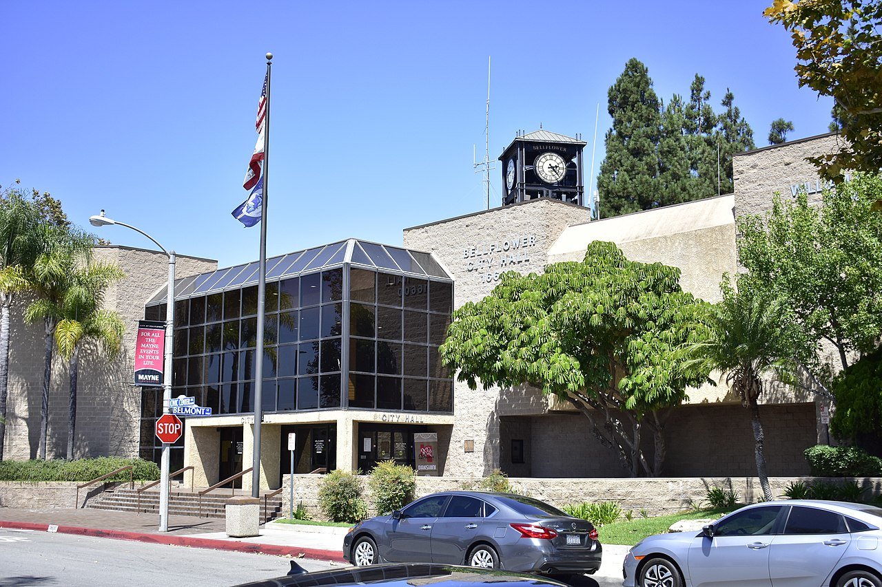 sell my house bellflower