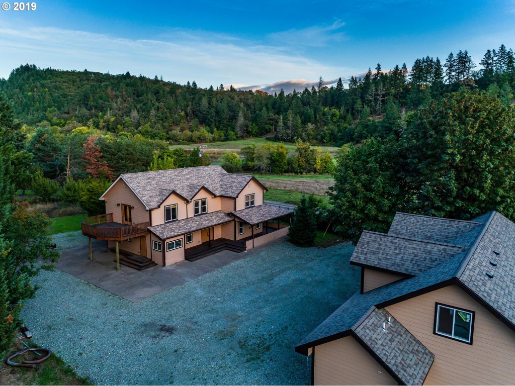 Myrtle Creek Homes For Sale