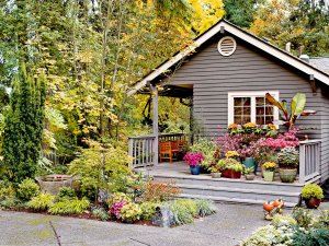 Curb appeal ideas for Omaha homes