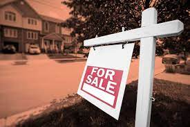 What Age Is Most Likely To Buy A House