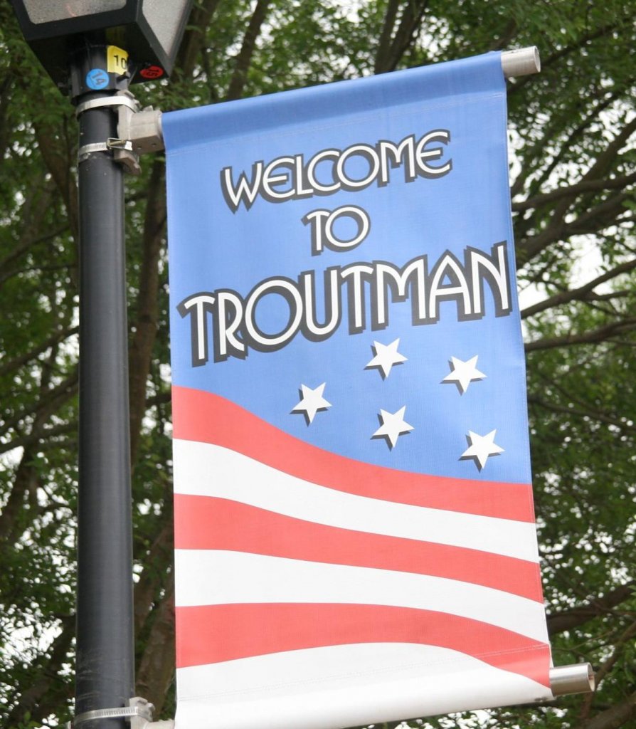 We Buy Houses Troutman NC picture of welcome sign.