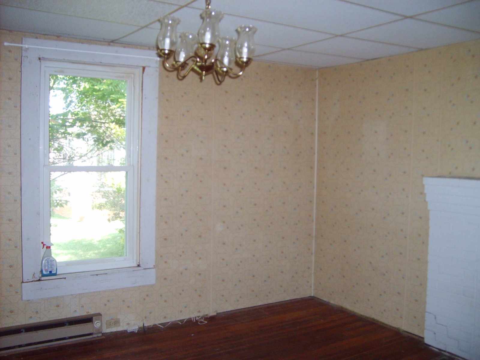 8th bedroom before