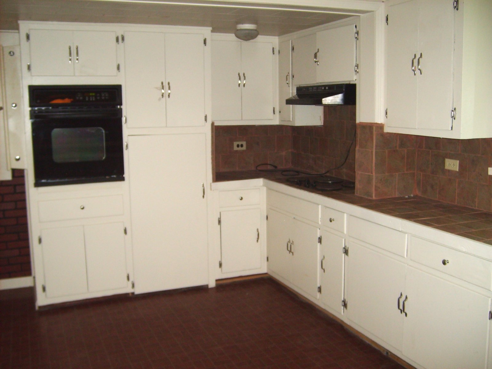 8th kitchen 2 after