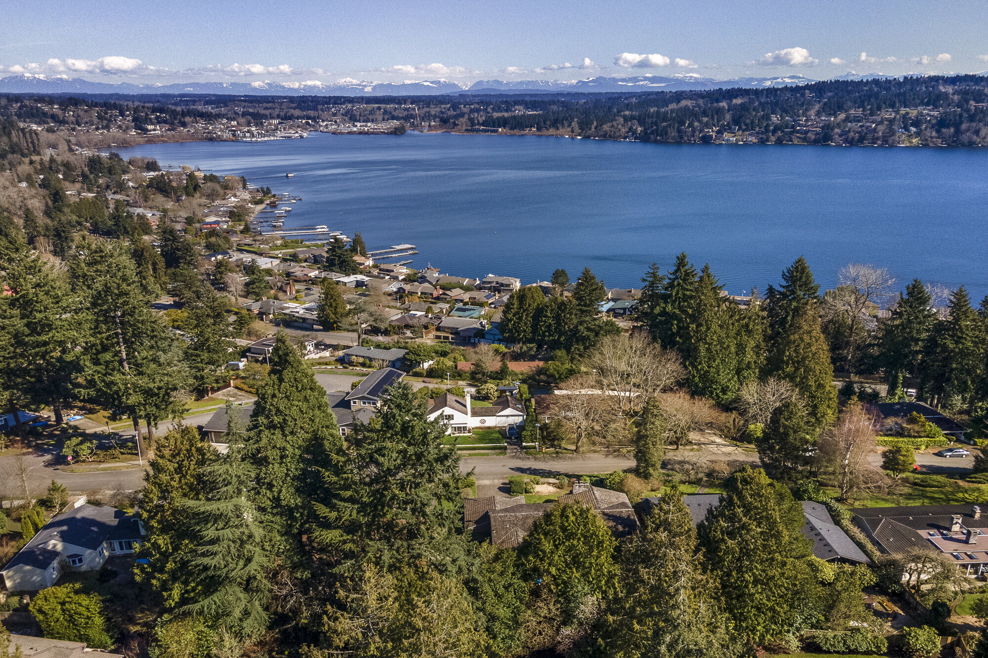 Lake Forest Park neighborhood