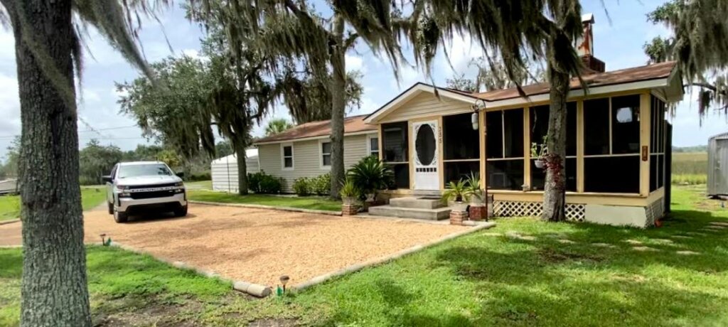 Mobile Home Buyer Midway GA