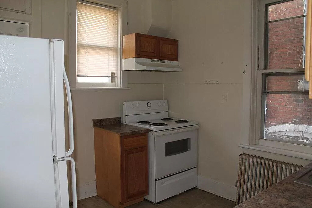 Kitchen in need of upgrading