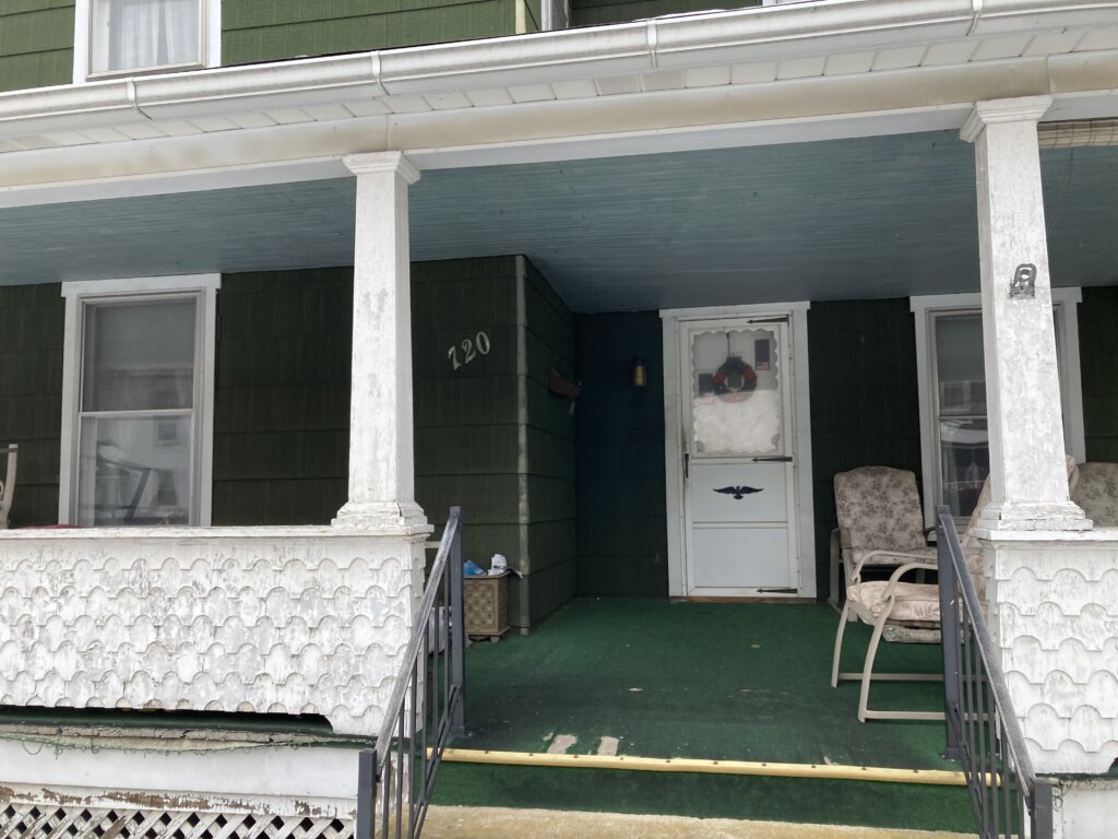 House in Reading For Sale