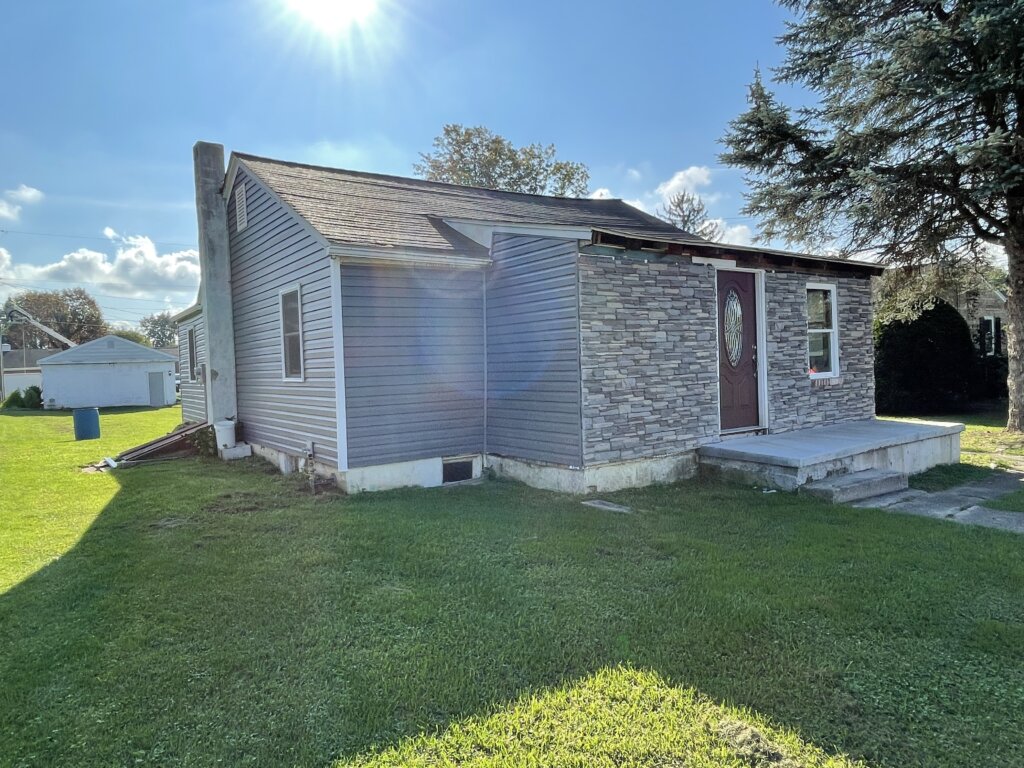 717 Home Buyers Buys Homes like this in Pittsburg, PA