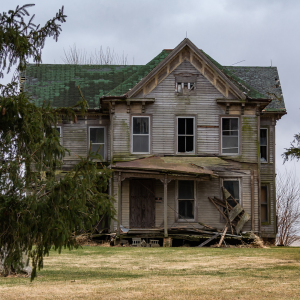 Procedure for acquiring abandoned property In Los Angeles