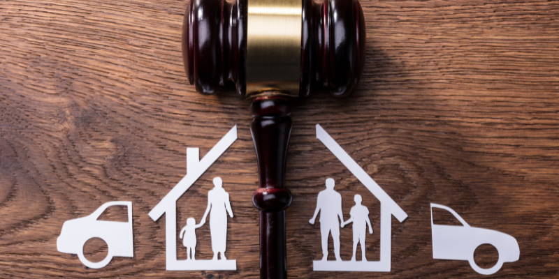 How to Split a House in Divorce California