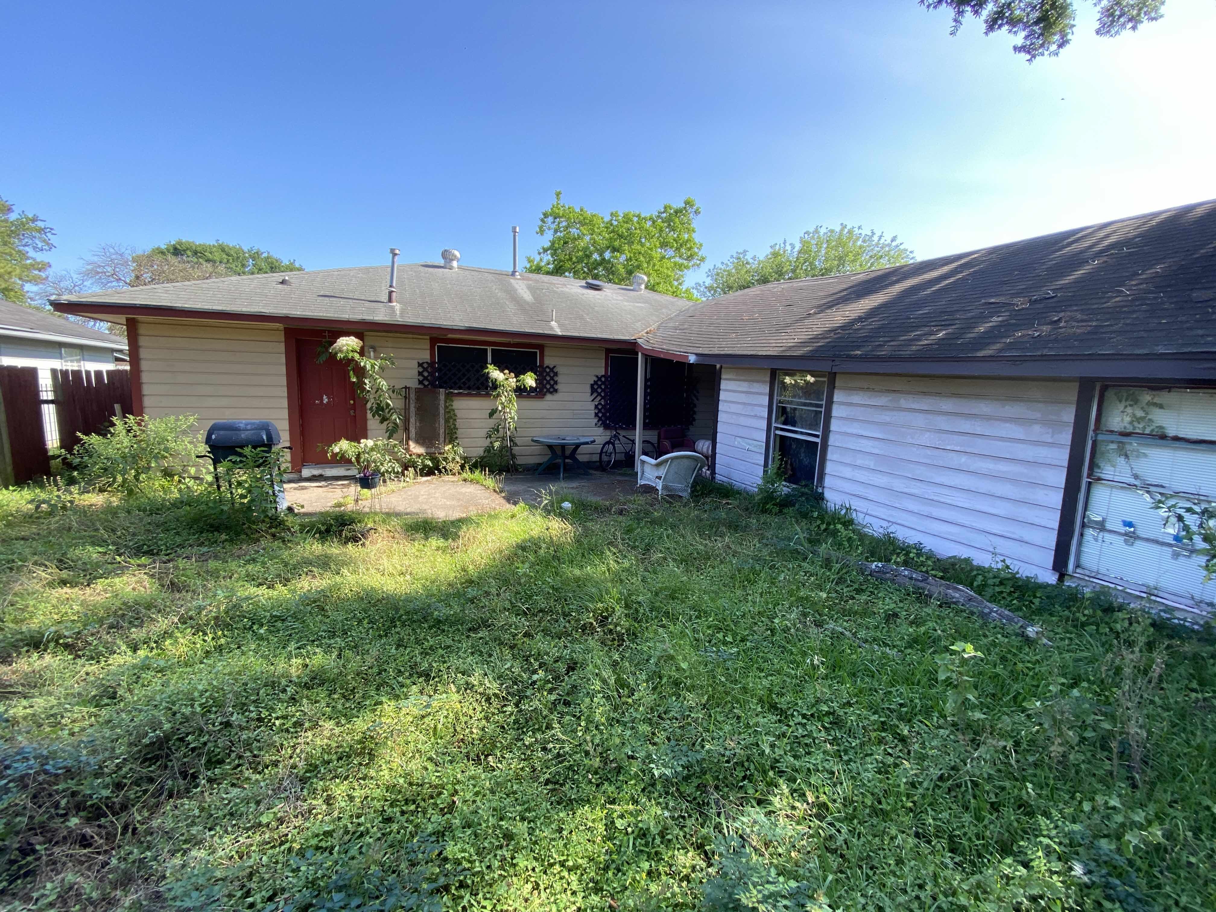sell your house fast Clear Lake City