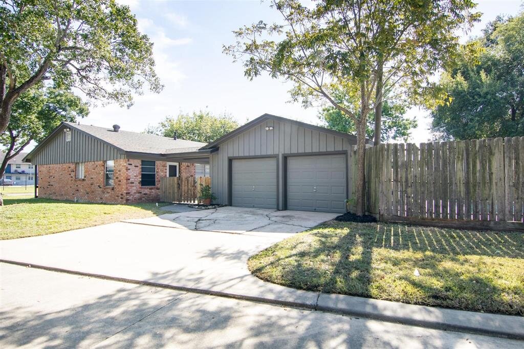 sell your house fast South Houston