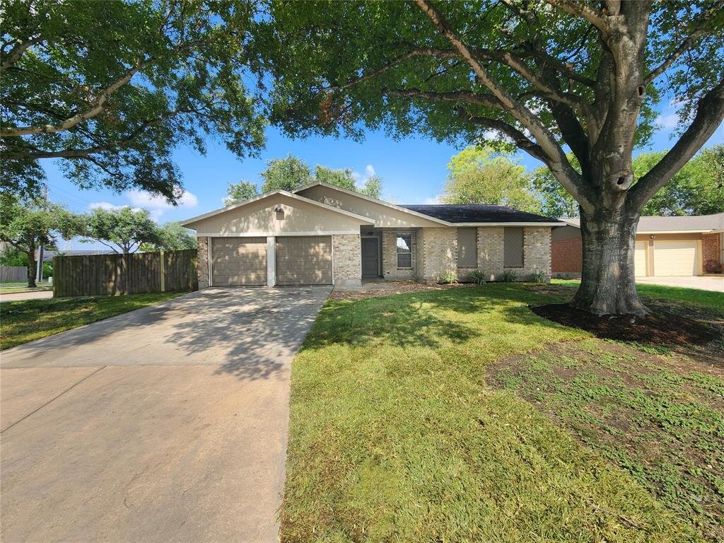Gnarlwood Dr Home Houston