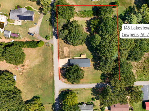 Aerial view of nearly 1-acre lot for home in Cowpens, SC