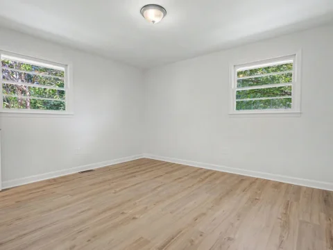 Renovated secondary bedroom ready for move in Upstate South Carolina