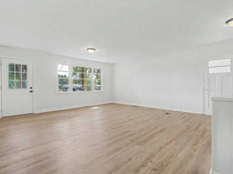 Bright living area with natural light in Carolina First Home property