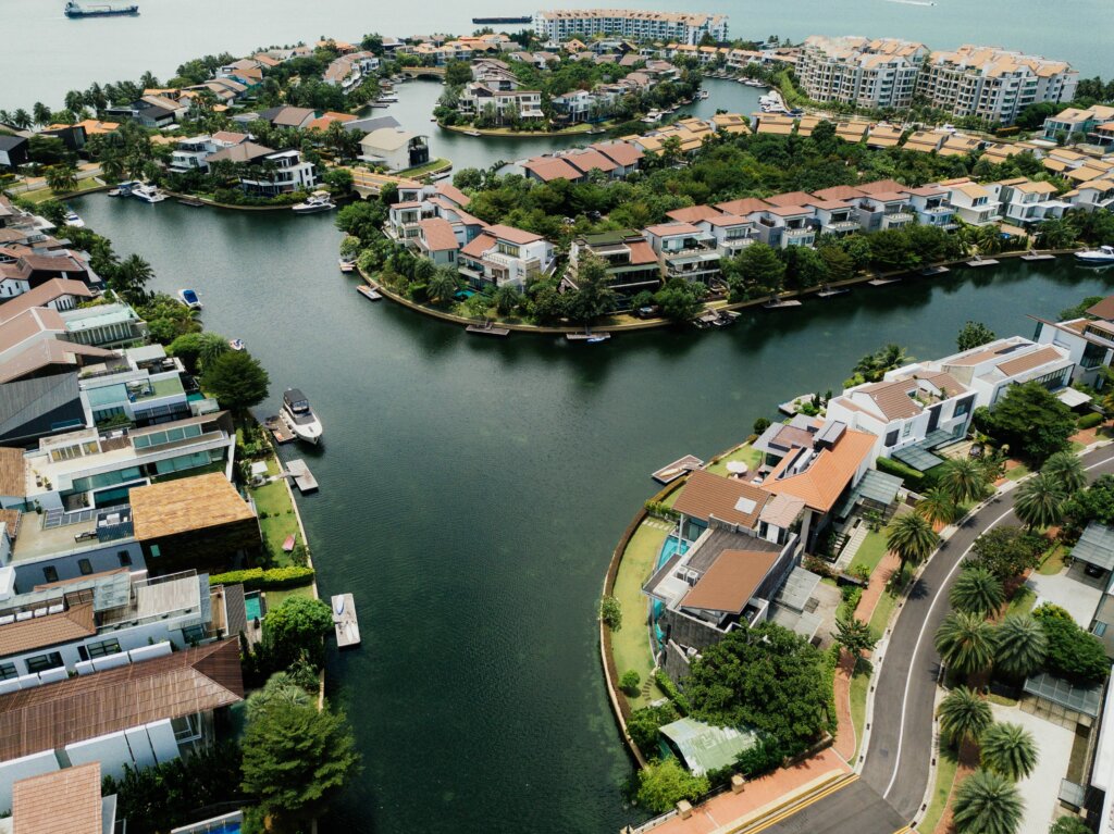 Get a cash offer for land with standout features like convenient water access! 