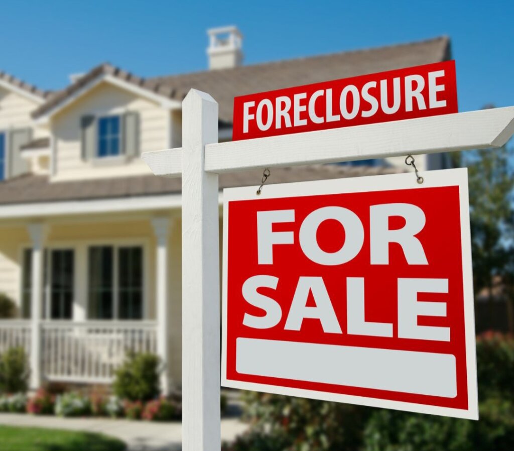 We Buy Houses In Foreclosure In {market_city]