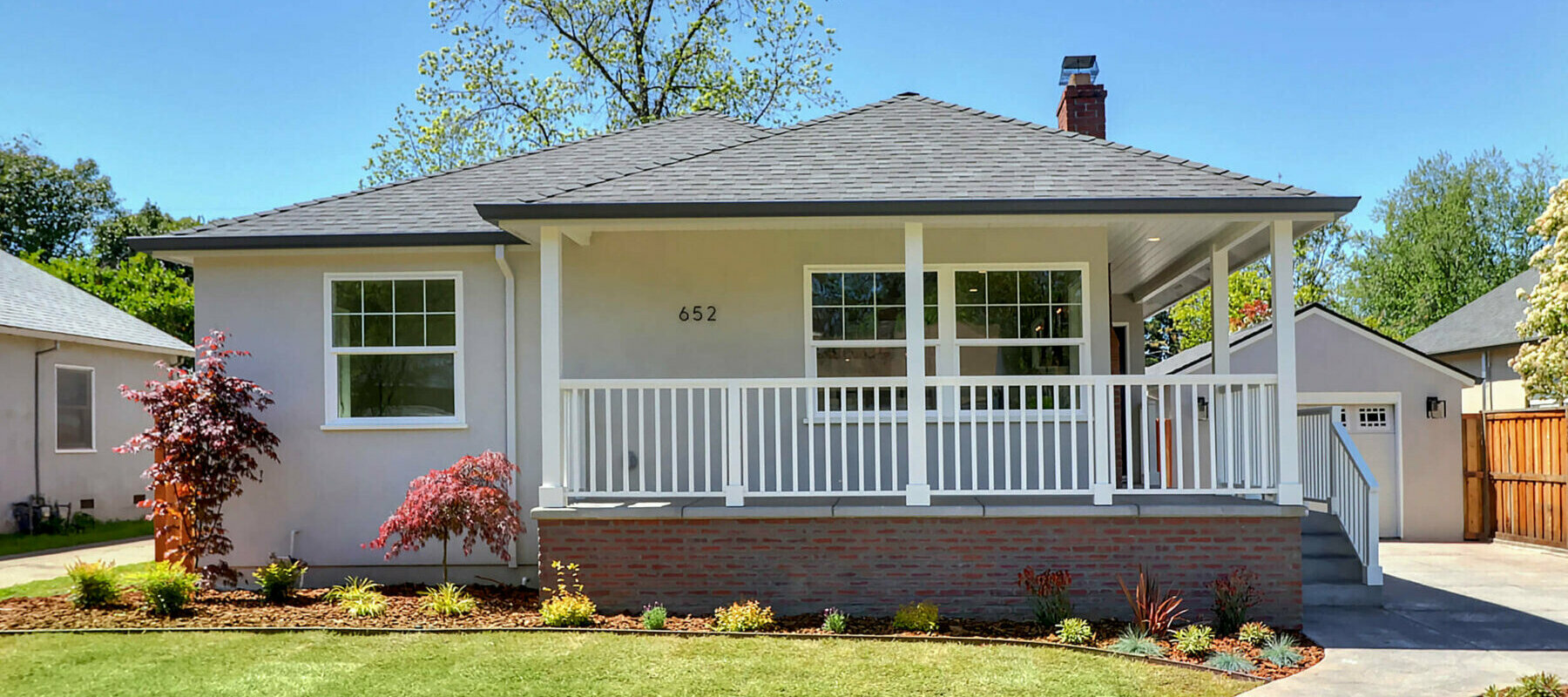 A lovely home in Sacramento pictured from the front of the house.