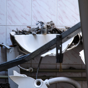 Sell House Near Tenant damage Illinois