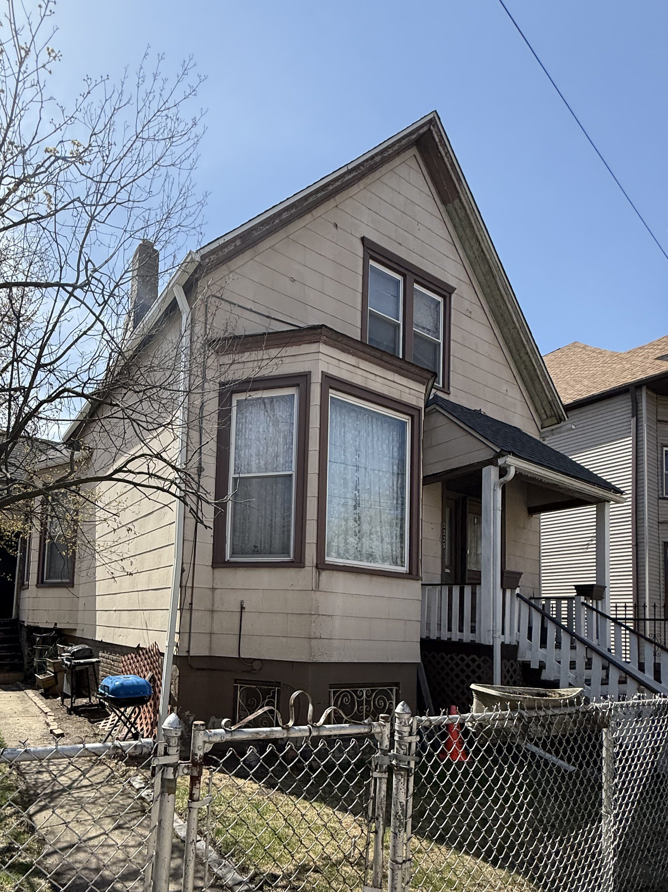 Cash buyers in Logan Square
