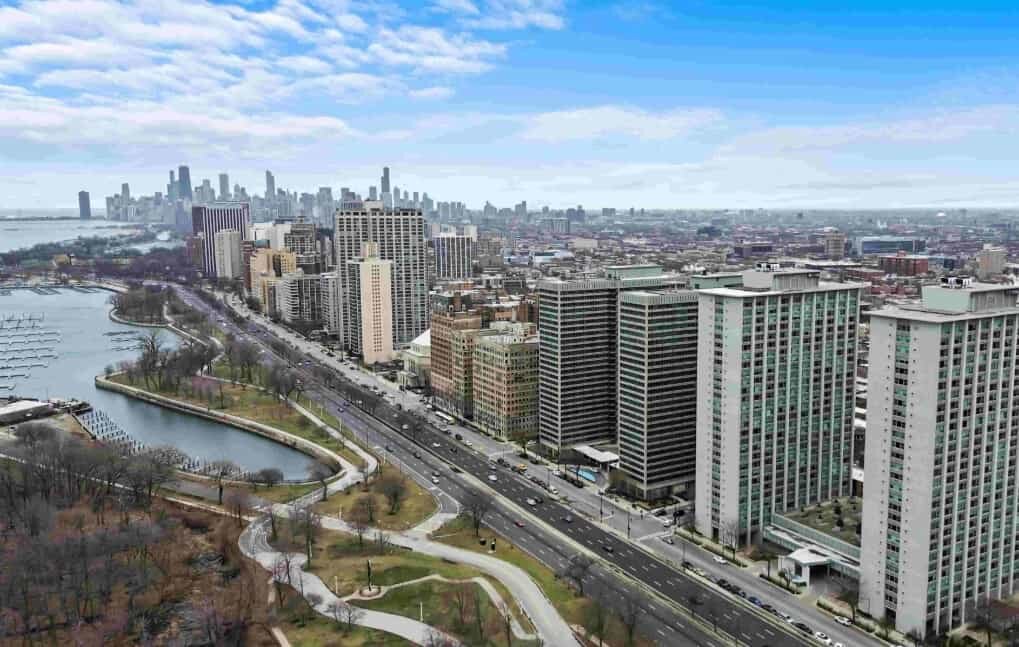 sell my condo fast in Wrigleyville
