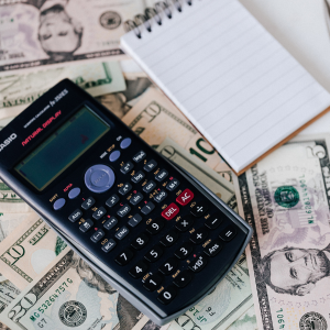 Does the seller cover closing costs in Illinois