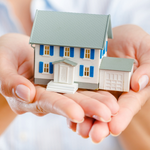 How Much Do Realtors Take When You Sell a House in Illinois